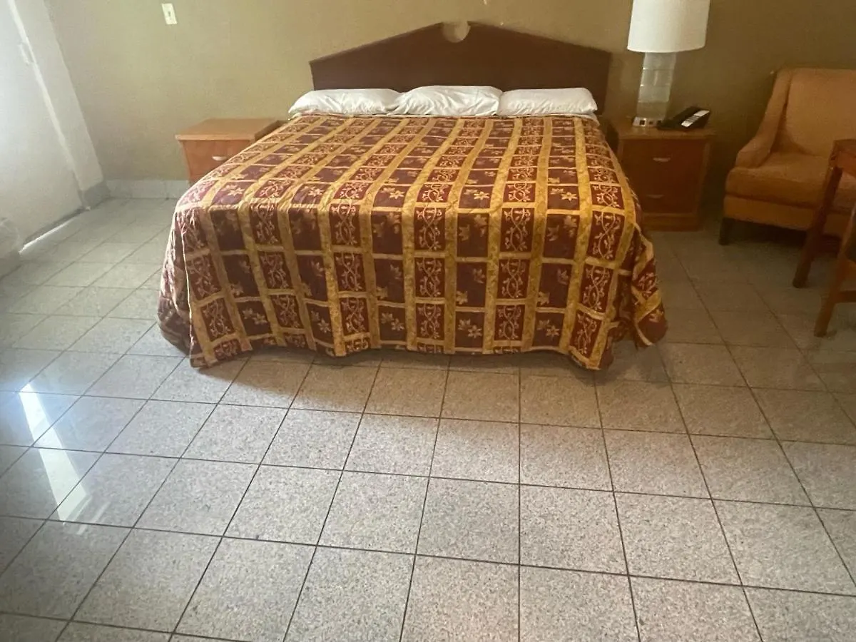 Budgetel Inn And Suites - Louisville 2*,