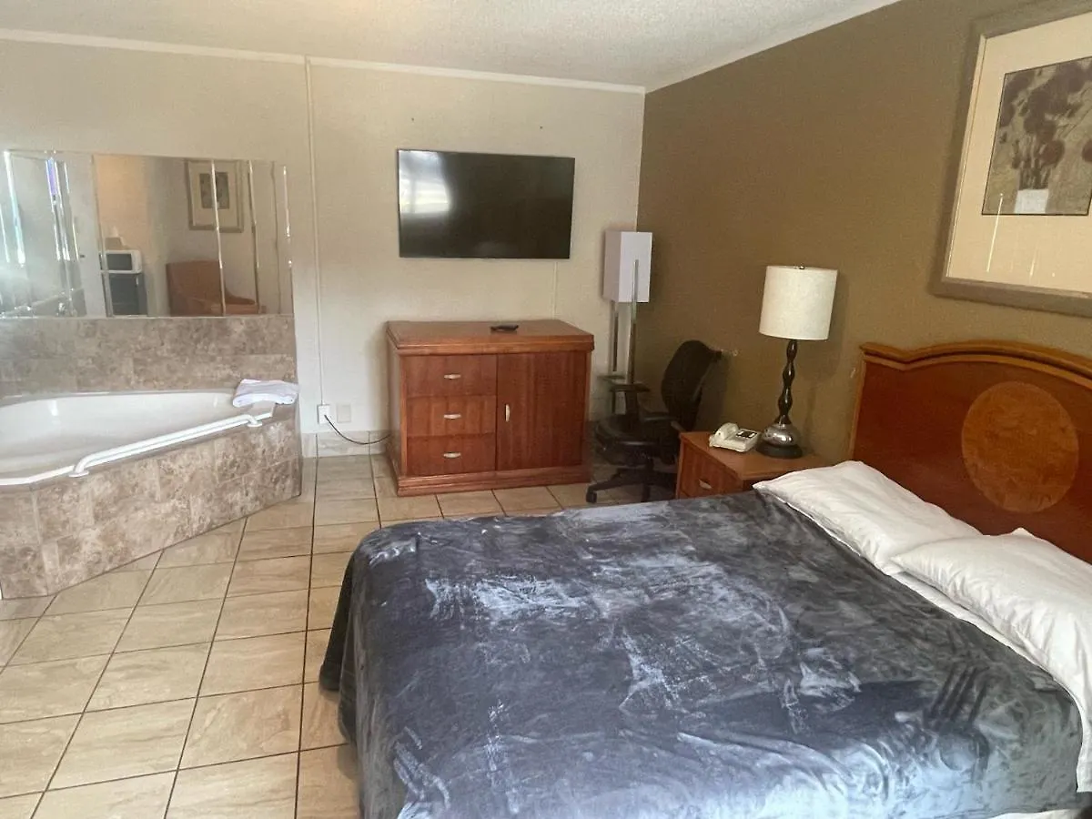 Budgetel Inn And Suites - Louisville 2*,  United States